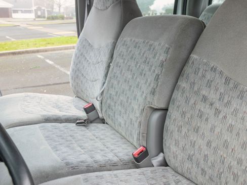 Used 1999 Ford F350 XLT image 56