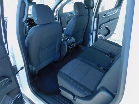 Certified 2025 GMC Acadia Elevation image 18