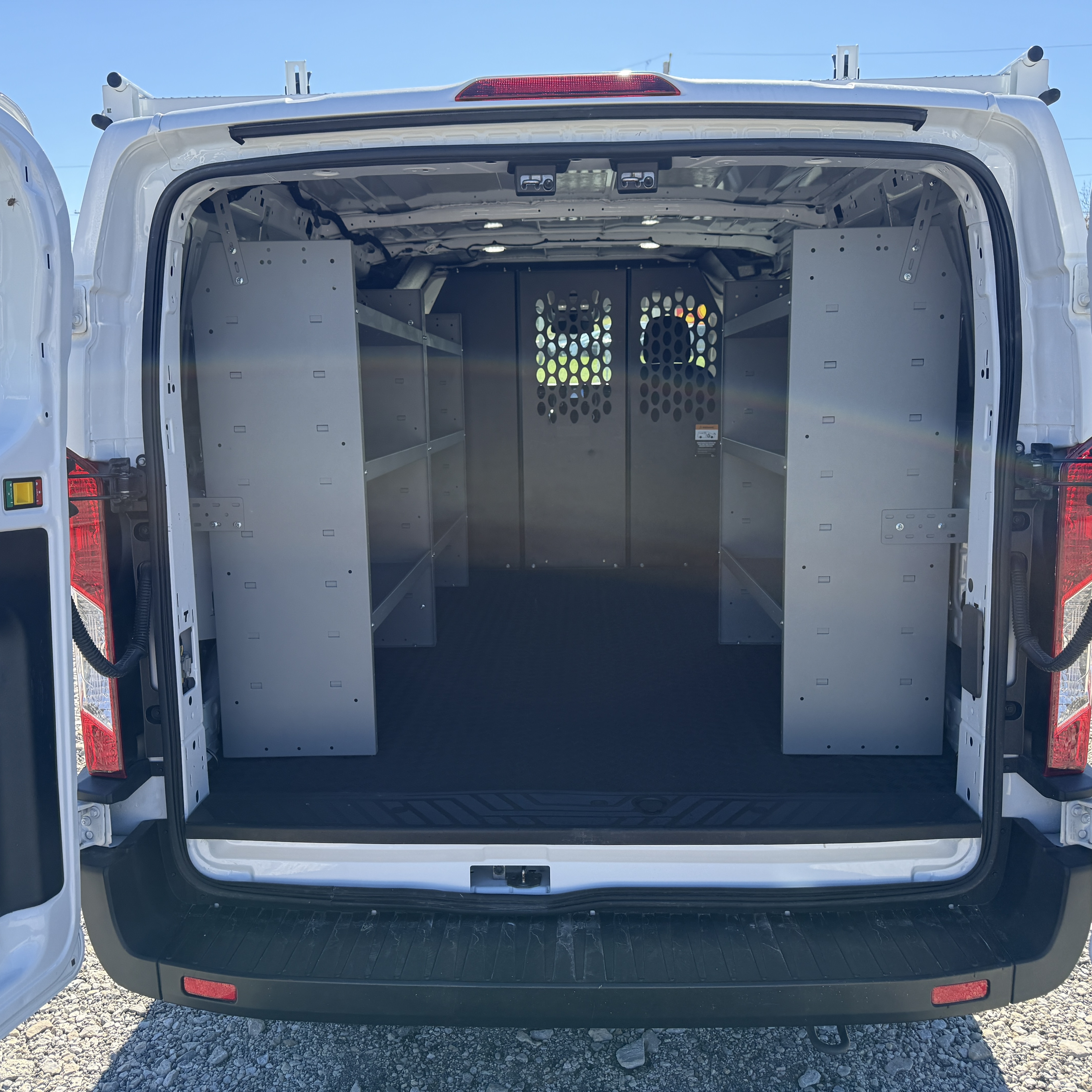 Used 2025 Ford Transit 250 Low Roof RWD image 4