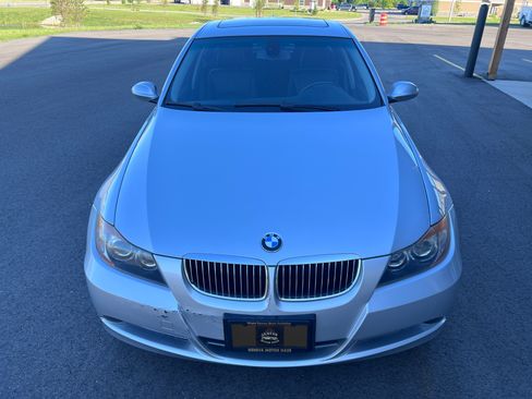 Used 2006 BMW 330i Sedan RWD image 9