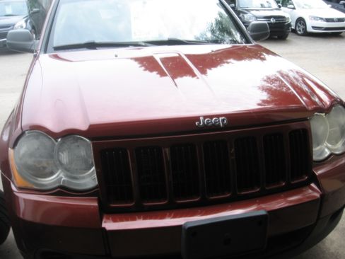 Used 2008 Jeep Grand Cherokee 4WD Laredo image 2