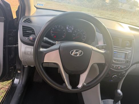 Used 2016 Hyundai Accent SE image 36