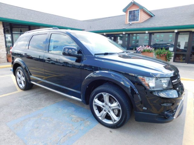 Used 2017 Dodge Journey FWD Crossroad image 2