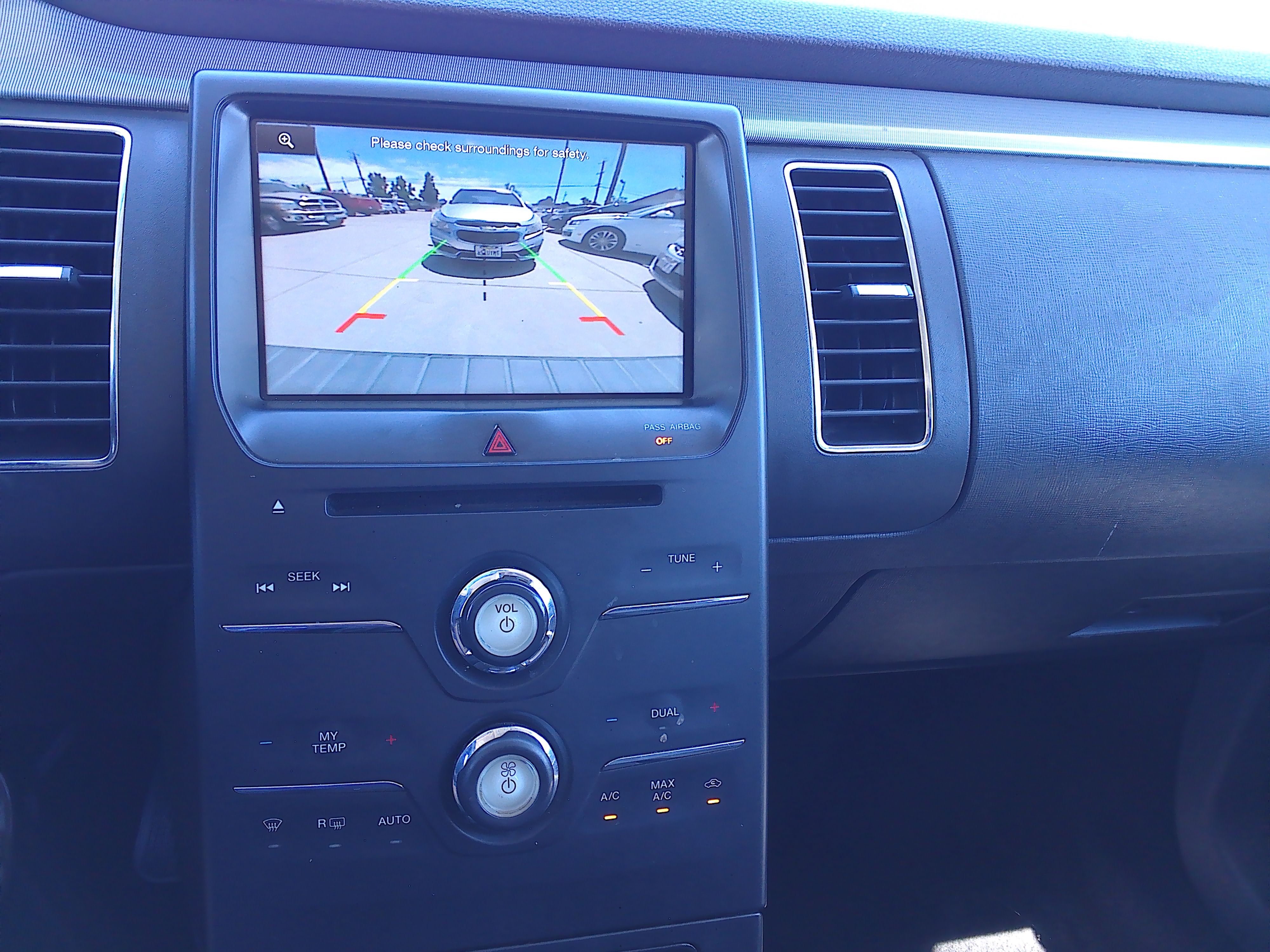 Used 2014 Ford Flex SEL FWD image 17