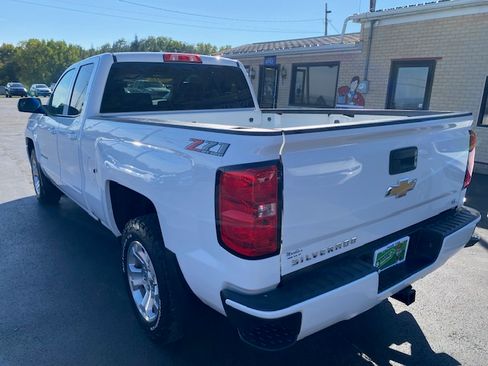Used 2018 Chevrolet Silverado 1500 LT Z71 image 7