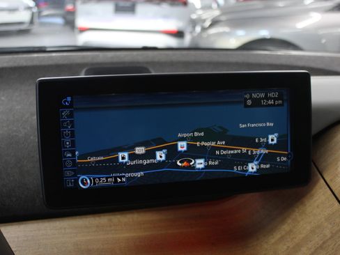 Used 2015 BMW i3 image 20