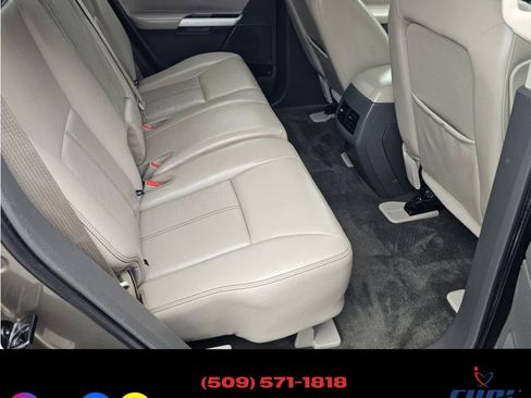 Used 2013 Ford Edge Limited image 21