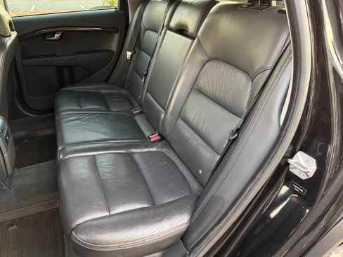 Used 2015 Volvo XC70 T6 Platinum image 37