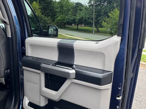 Used 2016 Ford F150 4x4 SuperCrew image 19