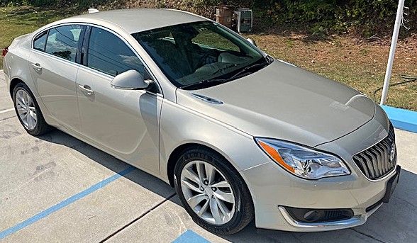 Used 2016 Buick Regal Leather FWD image 14