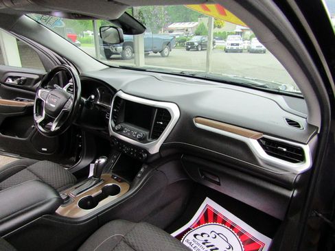 Used 2017 GMC Acadia AWD SLE w/ SLE-2 image 25