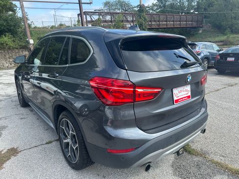 Used 2016 BMW X1 xDrive28i image 4