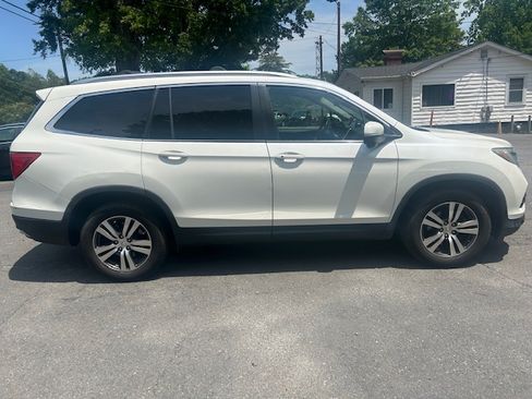 Used 2016 Honda Pilot AWD EX-L image 6