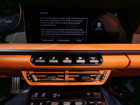 Used 2024 Porsche 911 S/T image 68