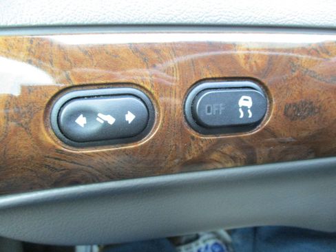 Used 2008 Mercury Grand Marquis LS image 40