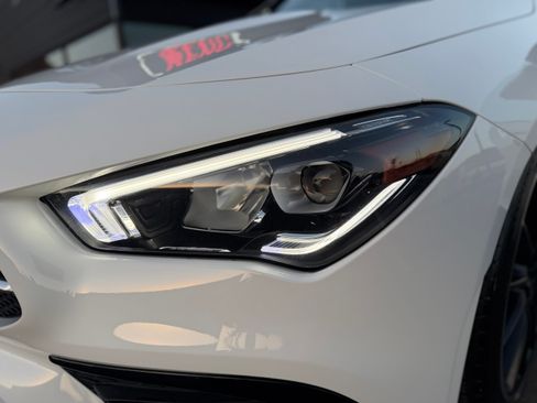 Used 2021 Mercedes-Benz CLA 35 AMG image 21