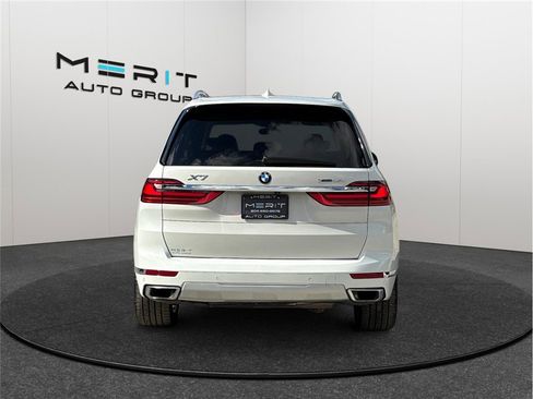 Used 2021 BMW X7 xDrive40i image 8