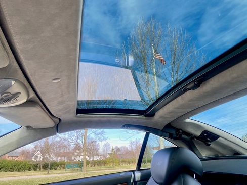 Used 2007 Mercedes-Benz SL 600 image 34