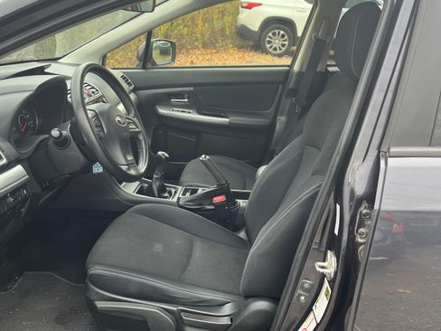 Used 2015 Subaru XV Crosstrek 2.0i Premium image 13