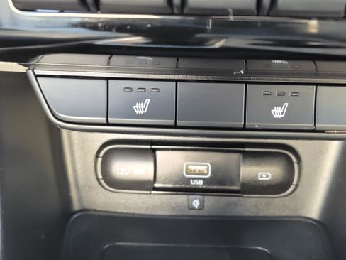 Used 2021 Kia Sportage S image 23