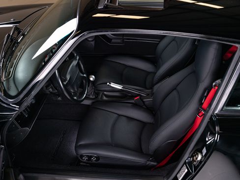 Used 1996 Porsche 911 Turbo image 61