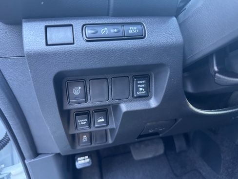 Used 2025 Nissan Frontier S image 16