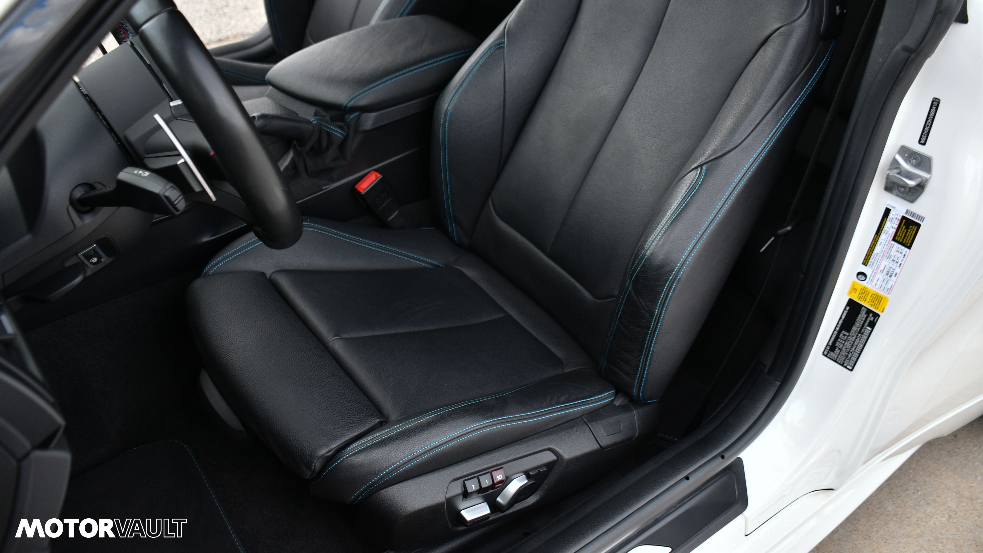 Used 2017 BMW M2 RWD image 27