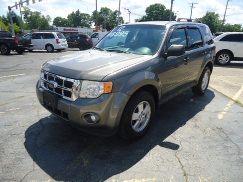 Used 2012 Ford Escape XLT image 18