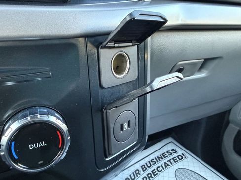 Used 2025 Ford F150 XLT image 24