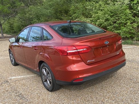 Used 2018 Ford Focus SE image 21