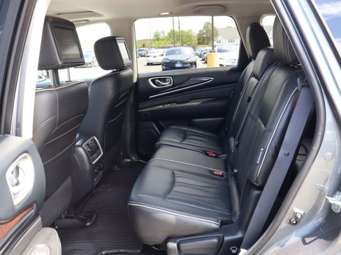 Used 2018 INFINITI QX60 w/ Premium Plus & Theater Pkgs AWD/4WD image 13