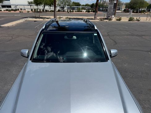 Used 2010 Mercedes-Benz GLK 350 4MATIC image 10