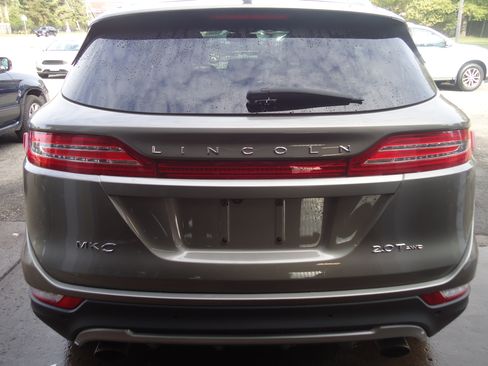 Used 2017 Lincoln MKC Select image 5