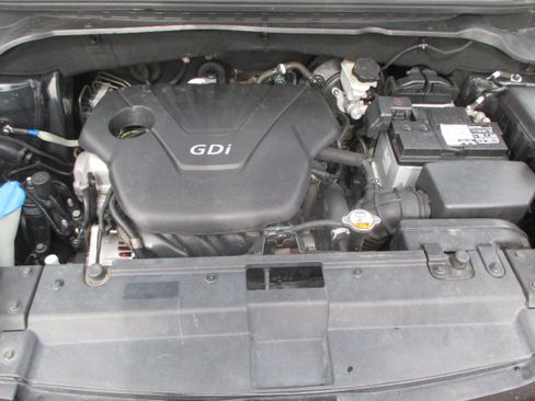 Used 2015 Kia Soul + image 16