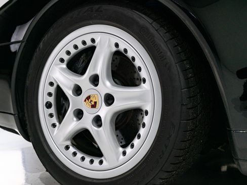 Used 1997 Porsche 911 Targa image 11