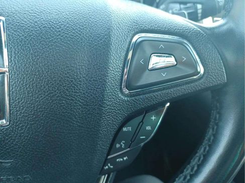 Used 2019 Lincoln MKC AWD Reserve image 21