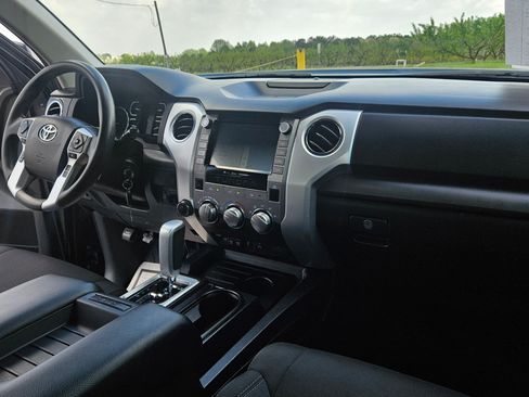 Used 2021 Toyota Tundra image 14