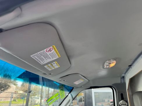 Used 2019 Ford E-350 and Econoline 350 image 15