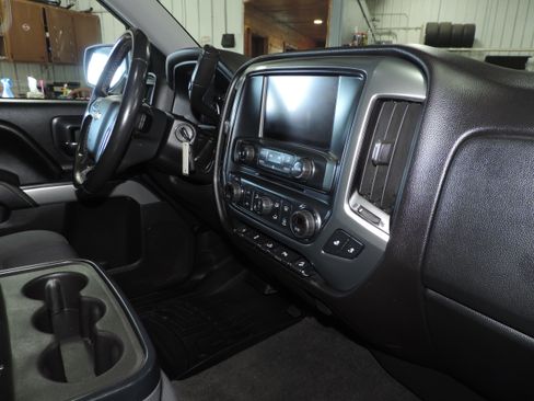 Used 2016 Chevrolet Silverado 1500 LT Z71 image 29