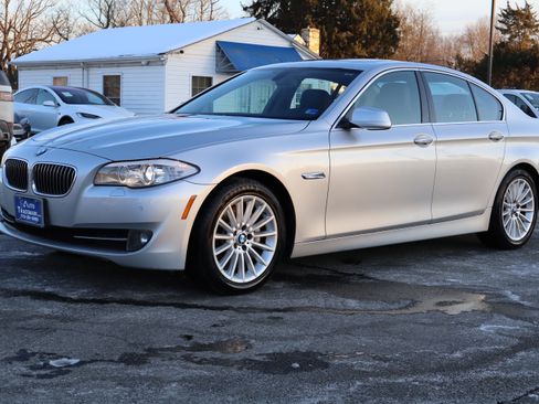 Used 2013 BMW 535i xDrive image 4