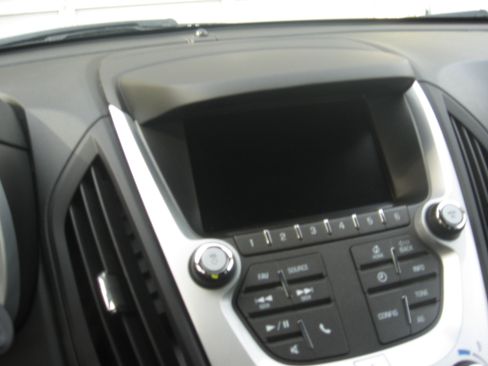 Used 2016 Chevrolet Equinox LT image 10