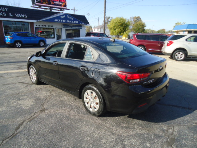 Used 2018 Kia Rio LX Sedan FWD image 8