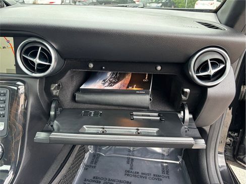 Used 2016 Mercedes-Benz SLK 350 image 41