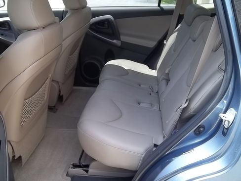 Used 2008 Toyota RAV4 4WD Limited image 25