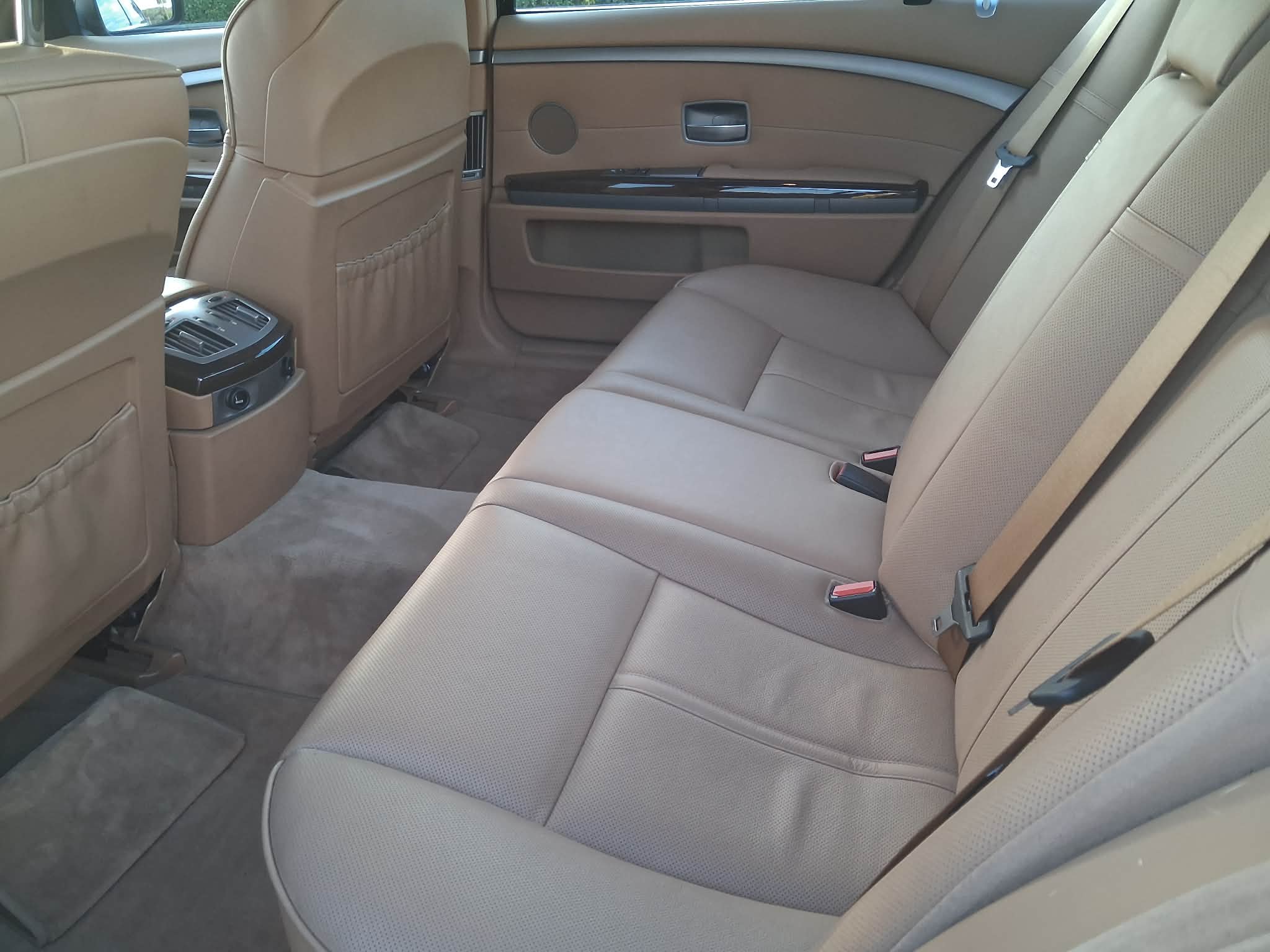 Used 2007 BMW 750Li UNAVAIL RWD image 23