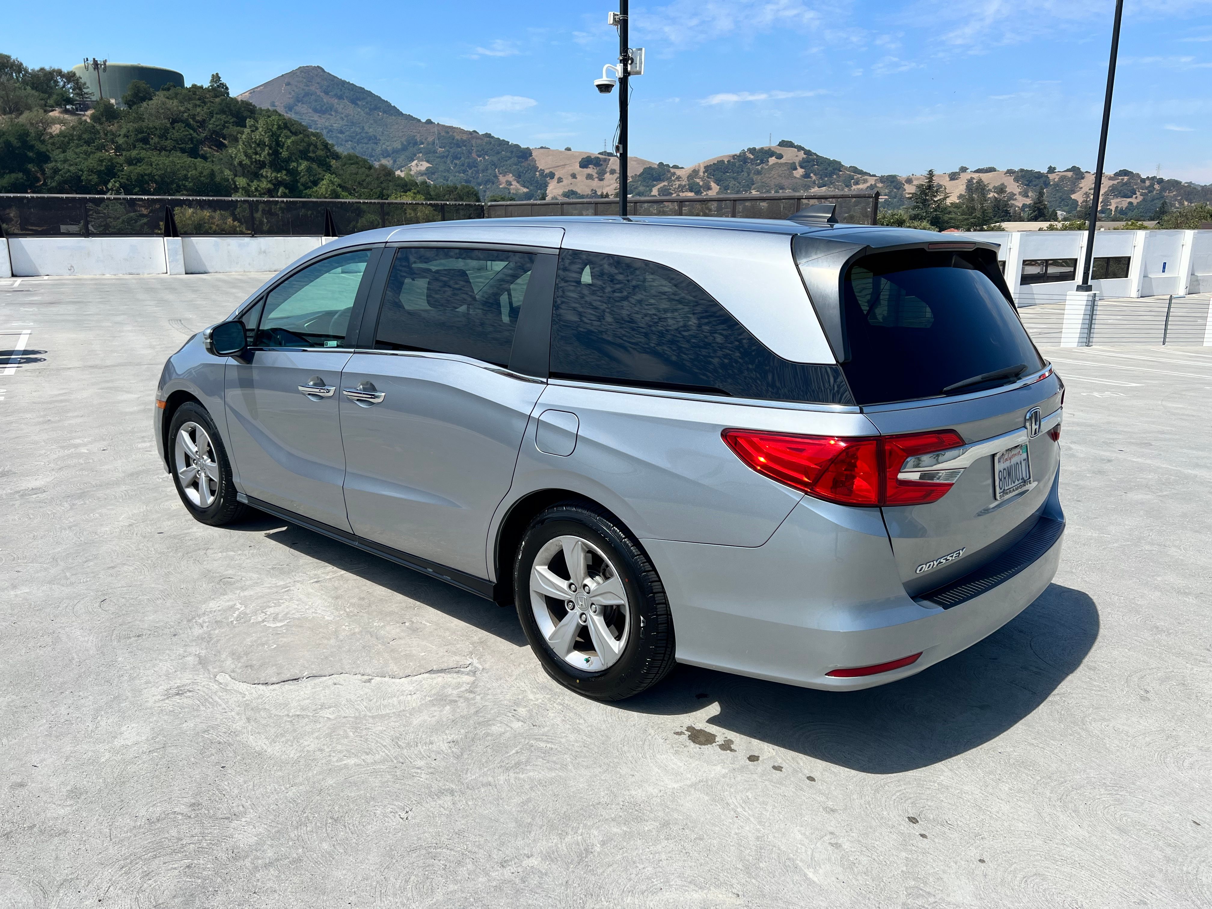 Used 2019 Honda Odyssey EX image 8