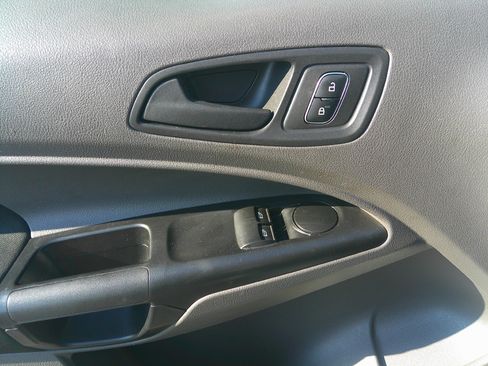 Used 2021 Ford Transit Connect XL image 12