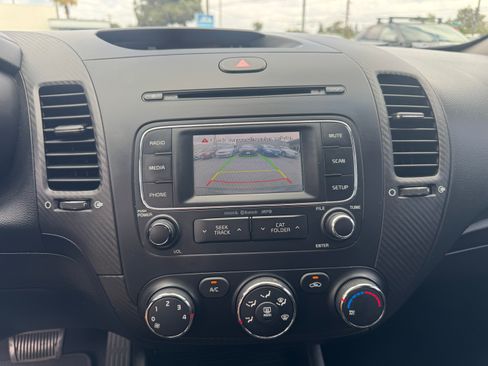 Used 2016 Kia Forte Koup EX FWD image 26