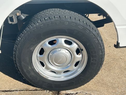 Used 2014 Ford F150 XL image 24