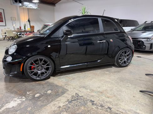 Used 2013 FIAT 500 Abarth Hatchback FWD image 6